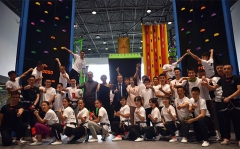 CLIP ’N CLIMB vise le Livre Guinness des records en Chine !